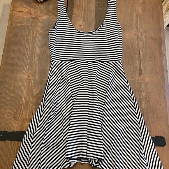 Sparkle & Fade black and white stripe dress small - Picture 3 of 5